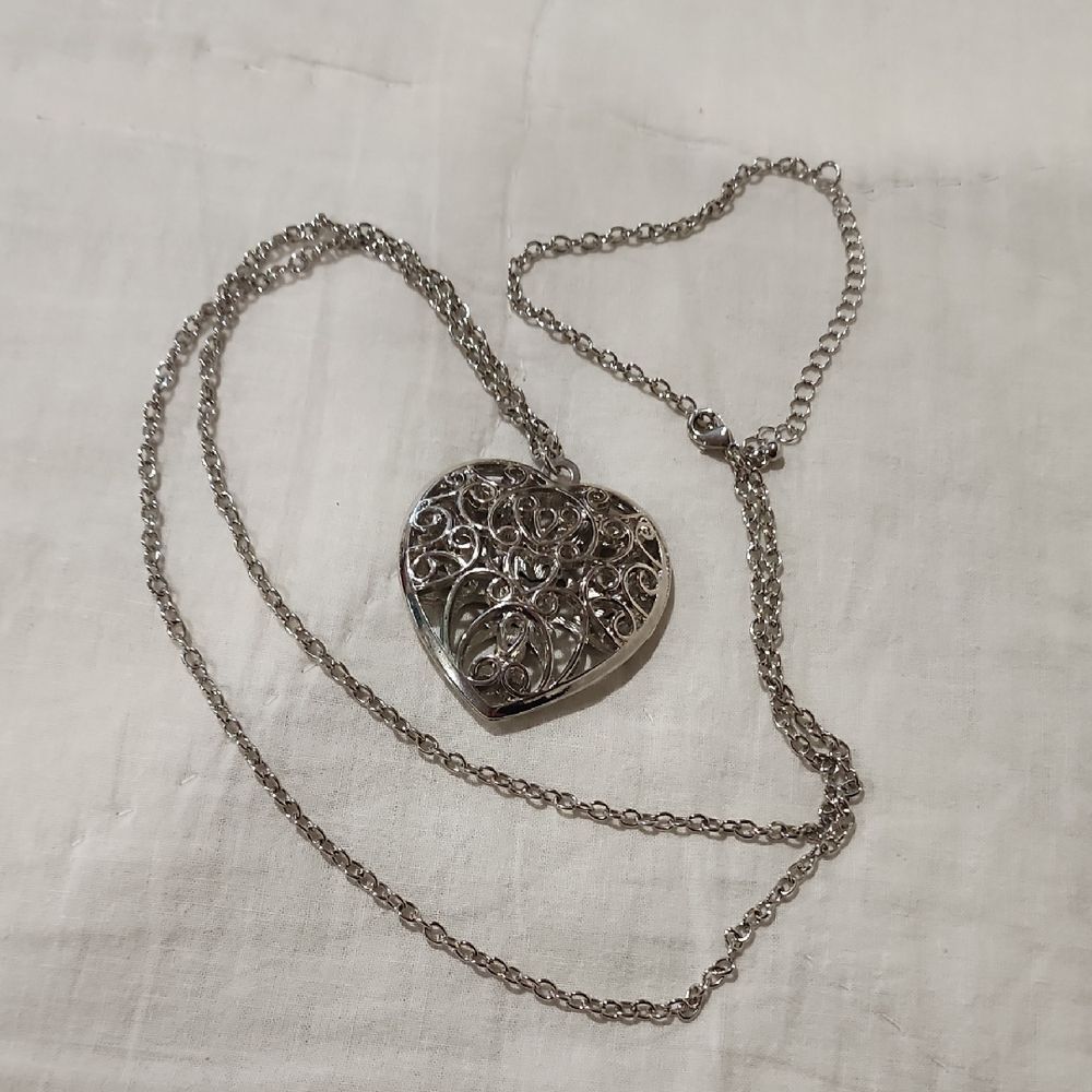 Elegant Silver Puffy Heart Pendant Necklace